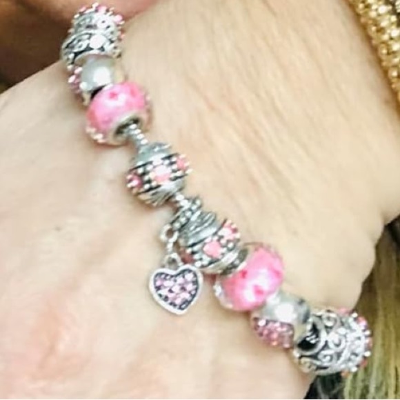 Silver and pink beaded bracelet like Pandora full bracelet 7.5 inches - Picture 2 of 3